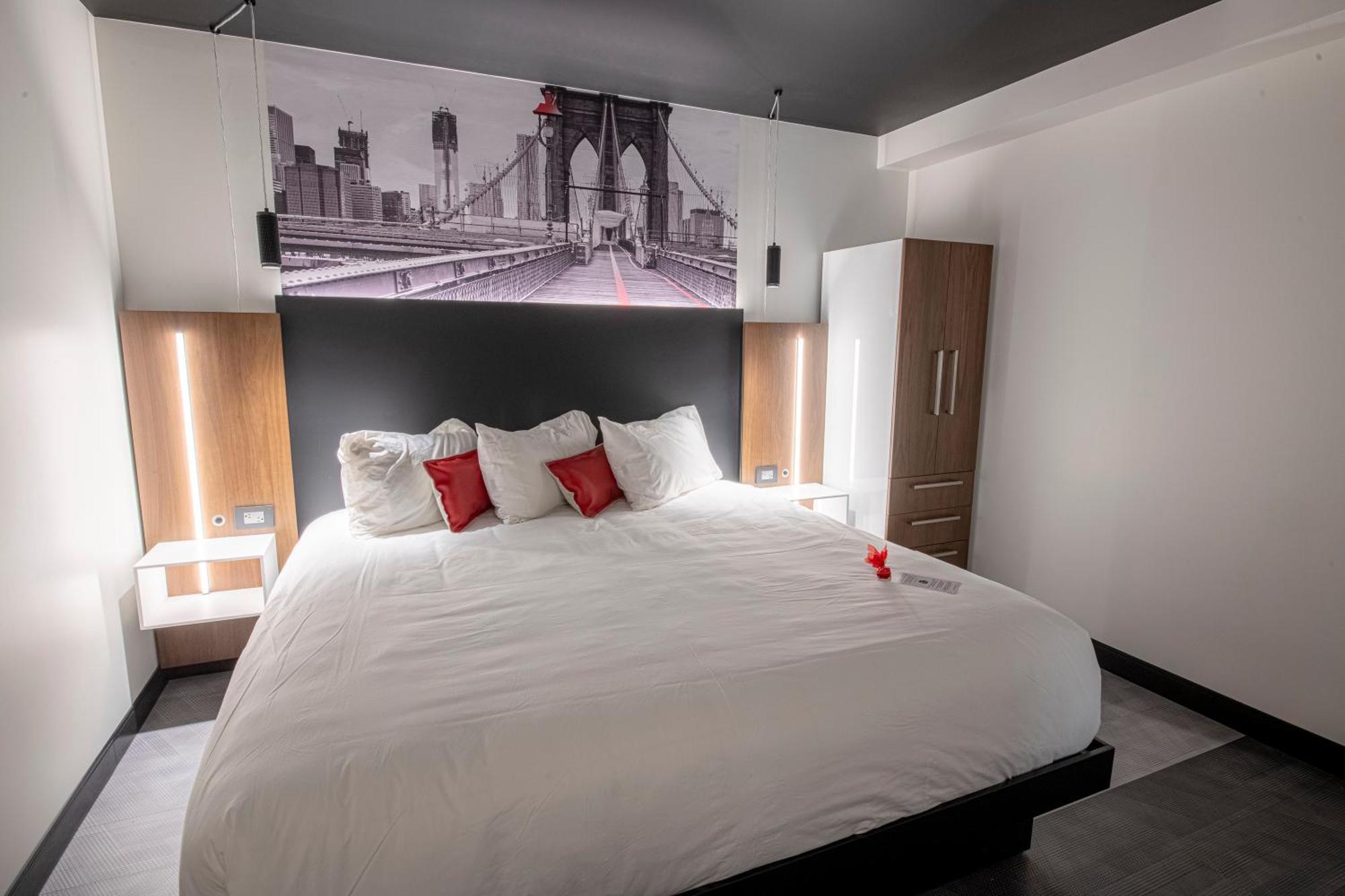 Grand Times Hotel – Aeroport de Quebec Buitenkant foto