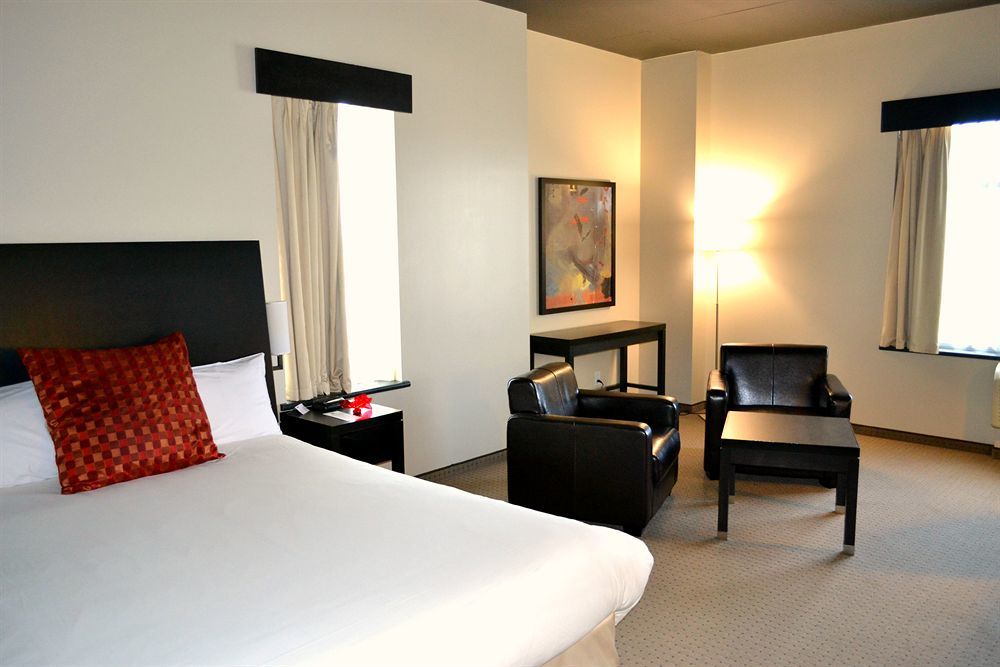 Grand Times Hotel – Aeroport de Quebec Buitenkant foto